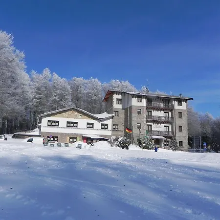 Szálloda Le Macinaie - Monte Amiata Castel del Piano