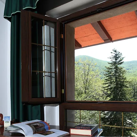 Hotel Le Macinaie - Monte Amiata Castel del Piano (Tuscany)