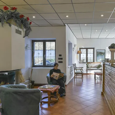 호텔 Le Macinaie - Monte Amiata 2*